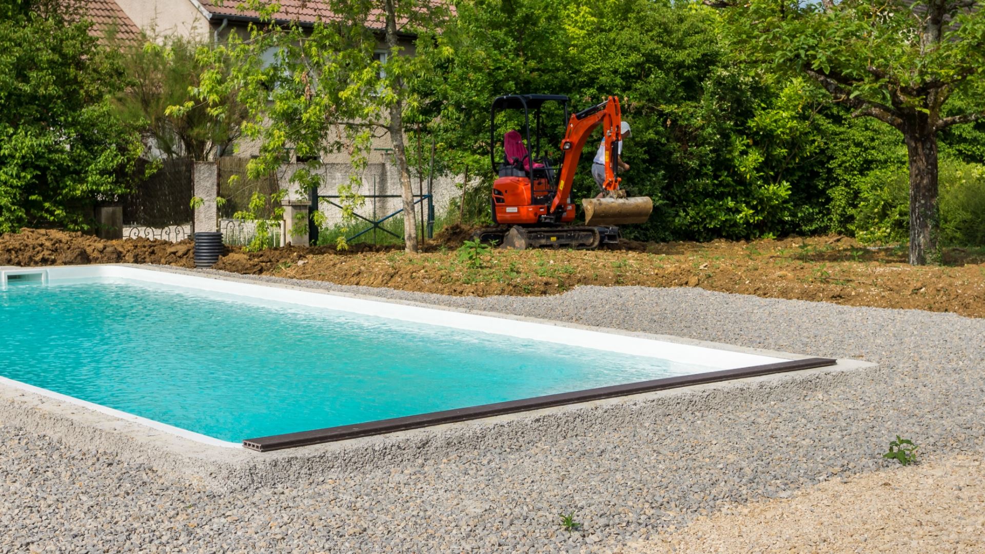 Piscine dans le Doubs